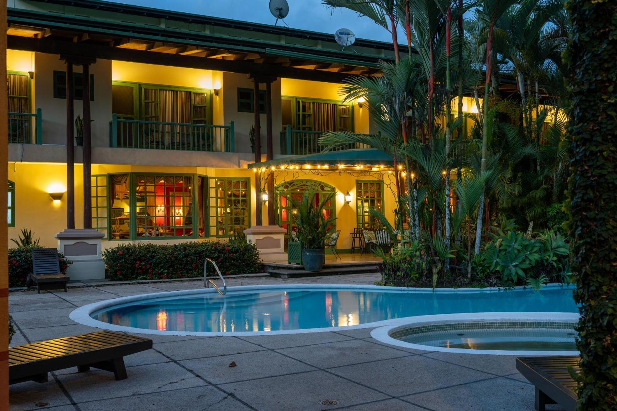 Hotel Casa Turire Turrialba Exteriör bild