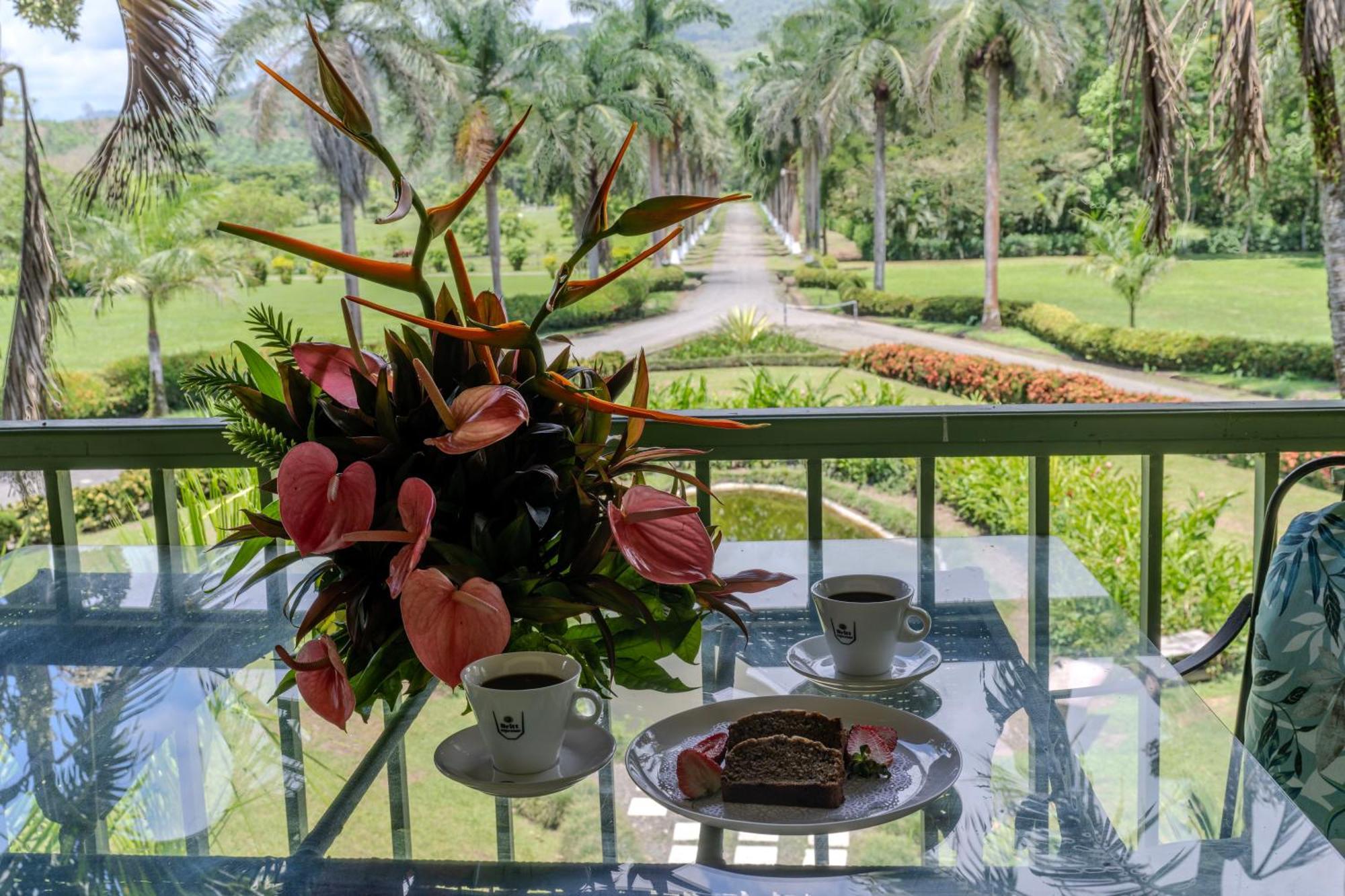 Hotel Casa Turire Turrialba Exteriör bild
